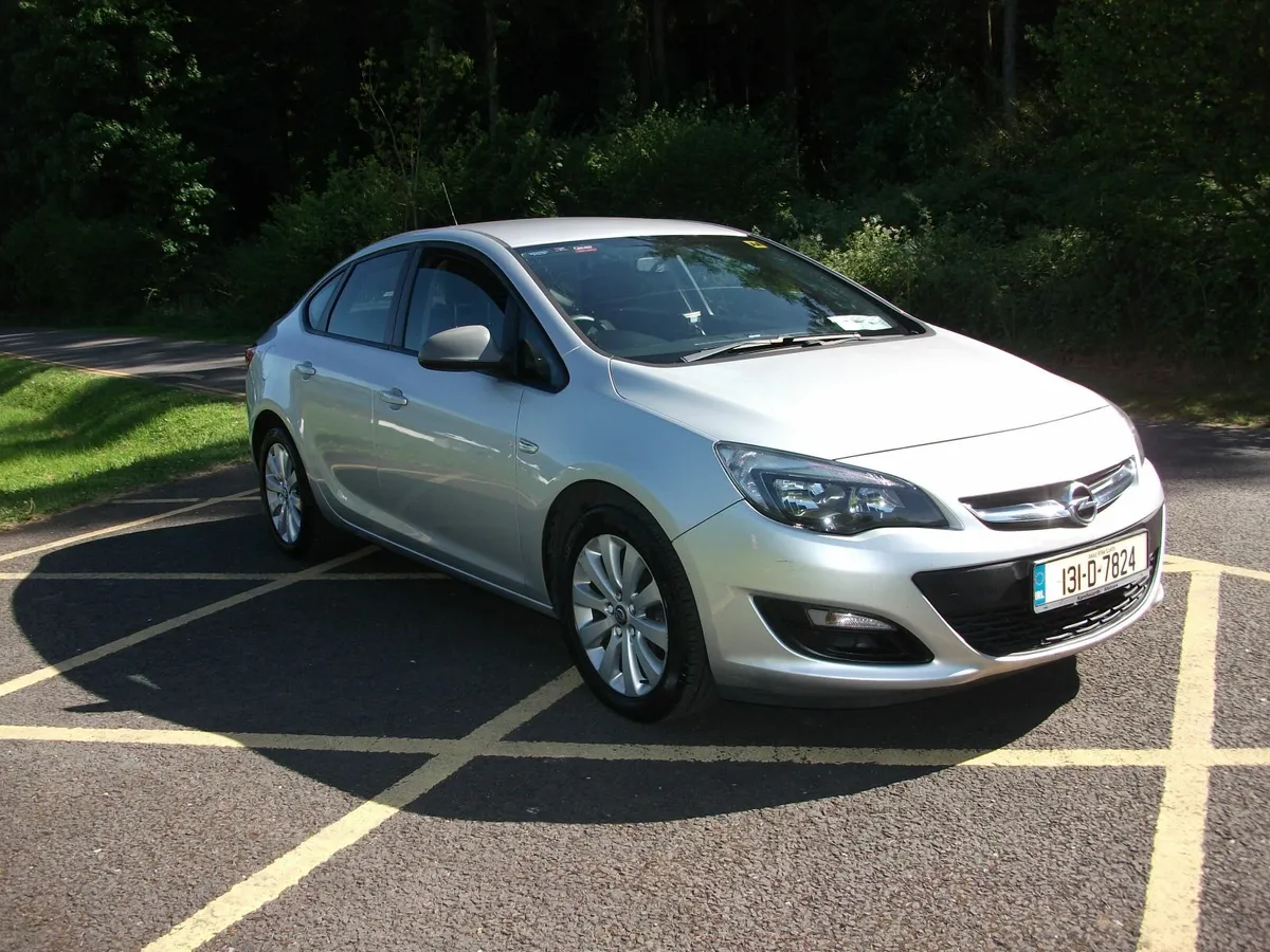 Opel Astra  1.7 DSL  NCT 6/2026  2013 - Image 3