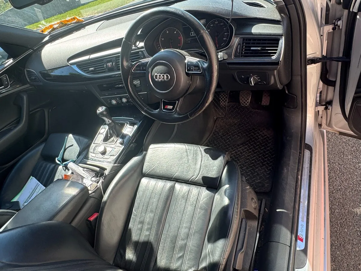 Audi A6 S line Black Edition - Image 4