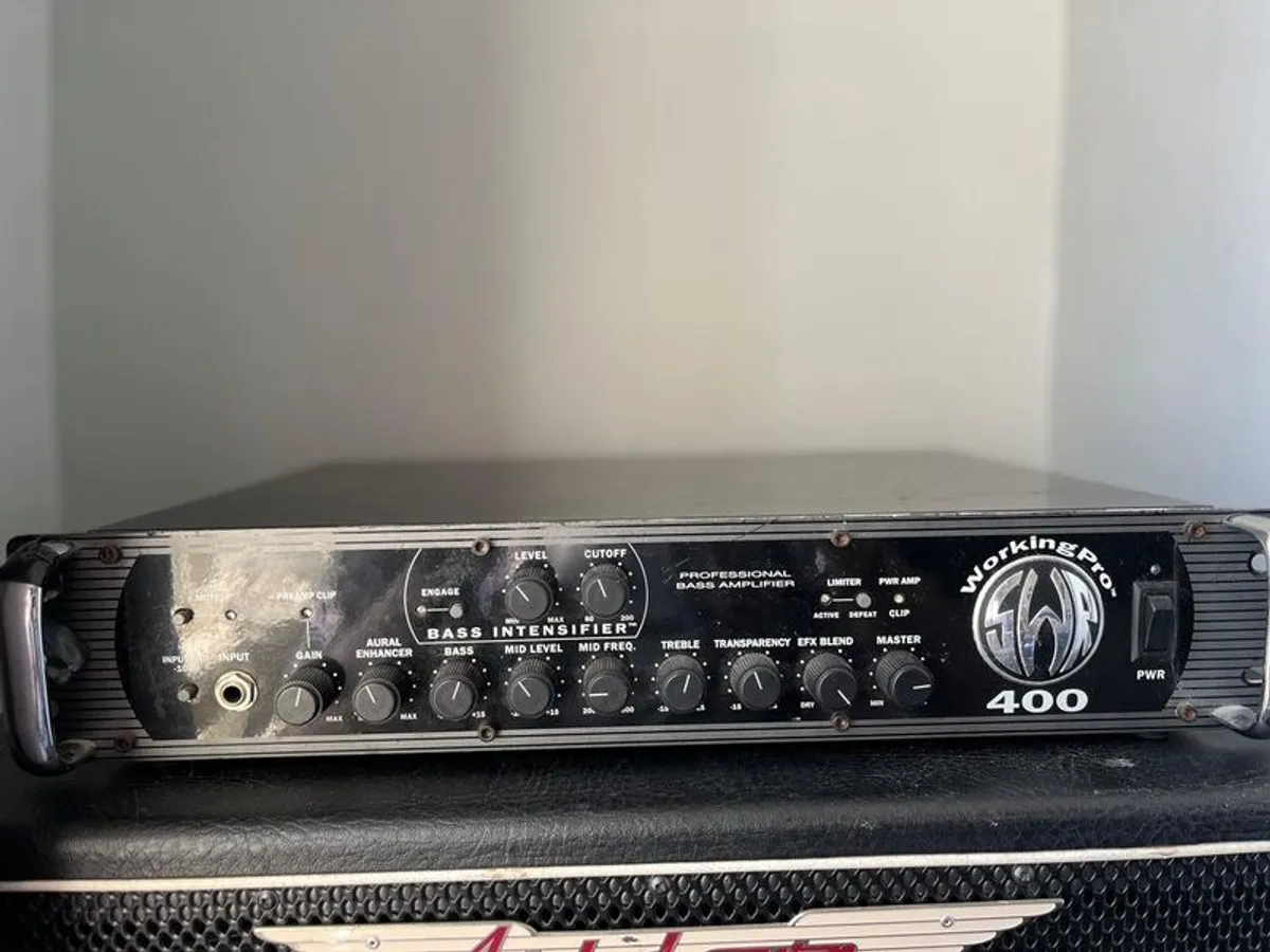 SWR working pro 400 bass amp - Image 2