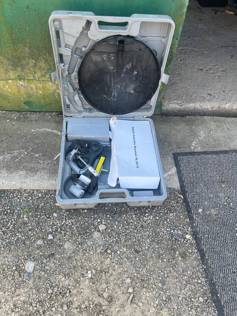 Mobile satellite tv receiver - Image 2
