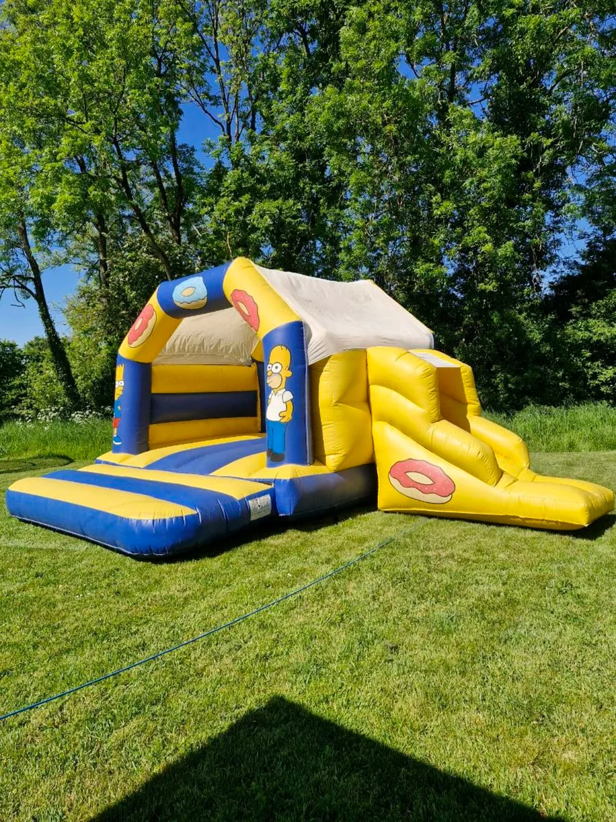 Bouncing castel - Image 1