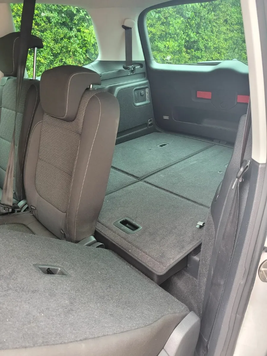 Volkswagen Sharan 2016 - Image 4