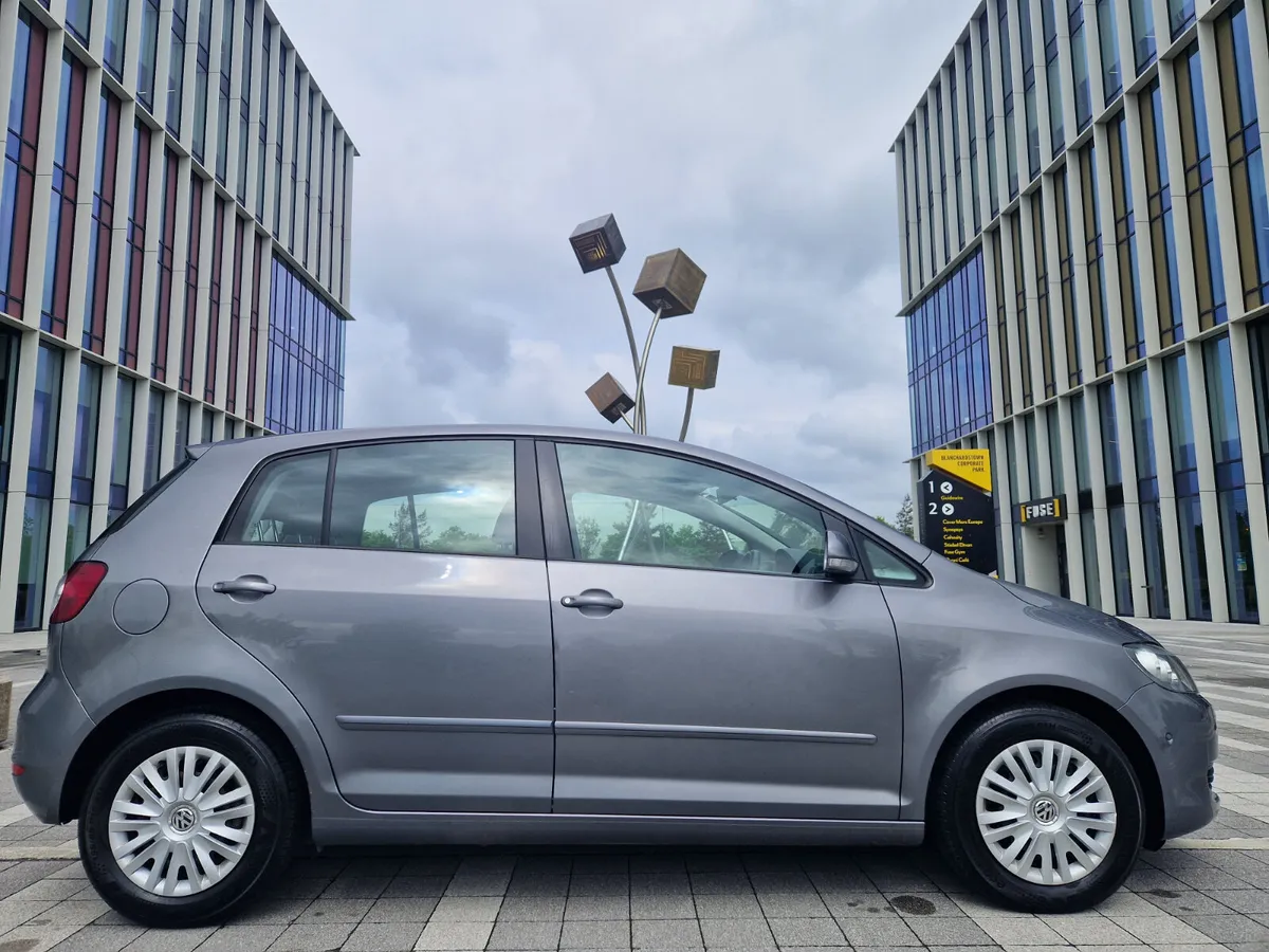 Volkswagen Golf PLUS 1.6TDI , NCT & TAX, EXCELLENT - Image 2