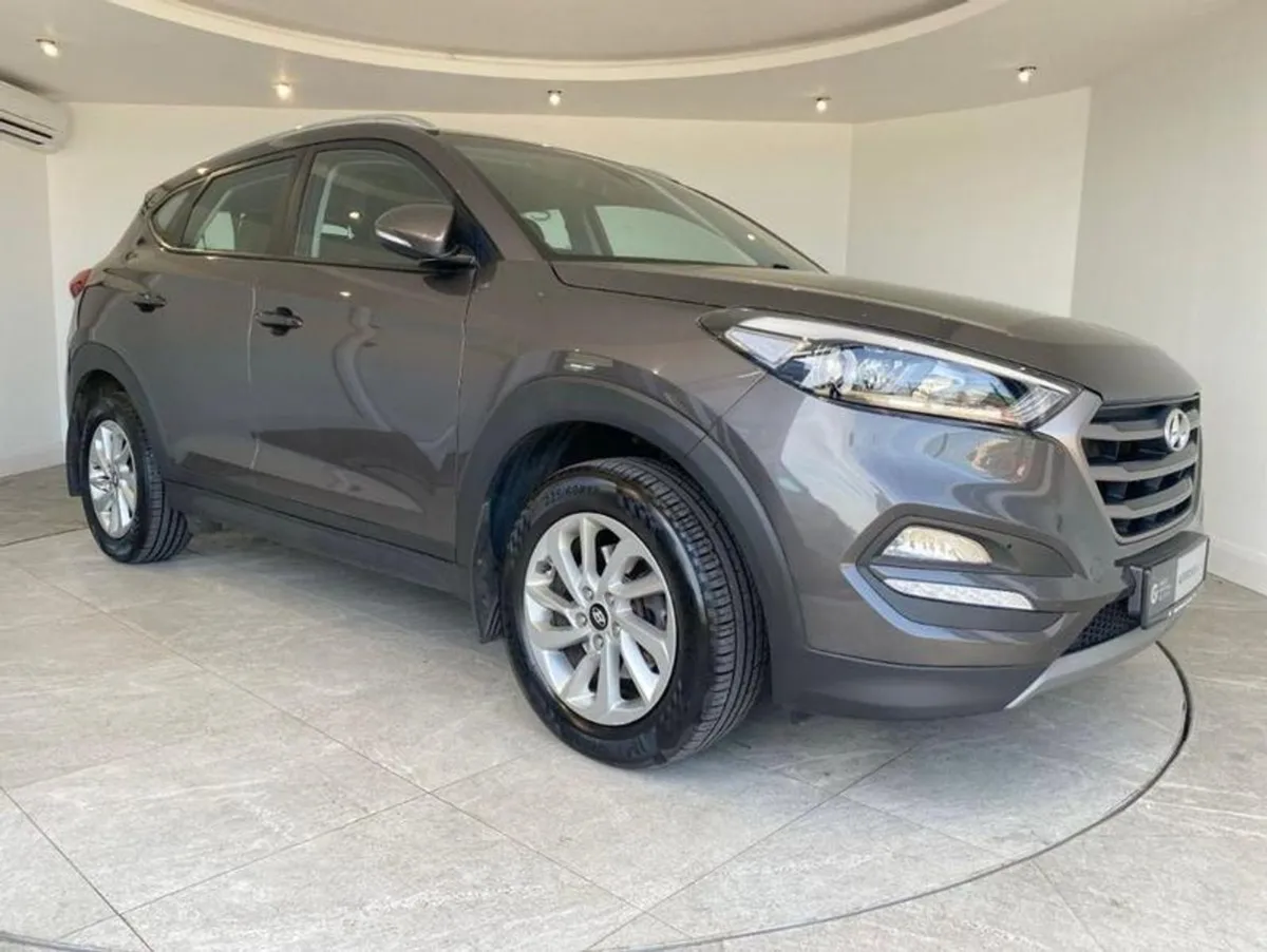 Hyundai Tucson 1.6 GDi Blue Drive SE Nav 5dr 2WD - Image 1
