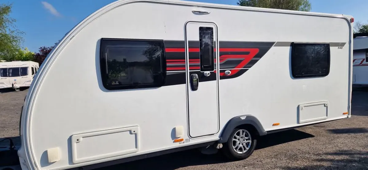 Swift Sterling Eccles Fixed Bed Caravan - Image 1