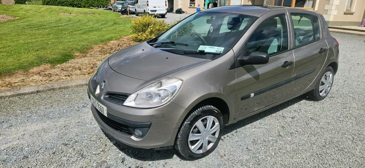 Renault clio 2009 - Image 4