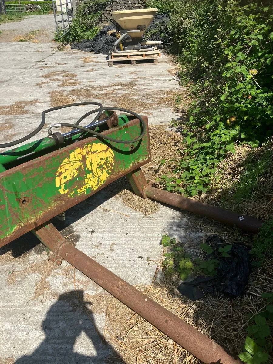 Bale handler - Image 2