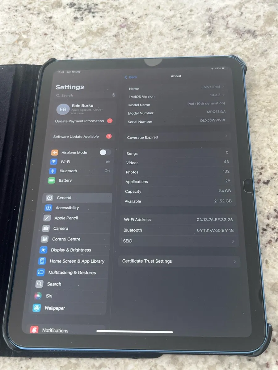 iPad 10 - Image 2