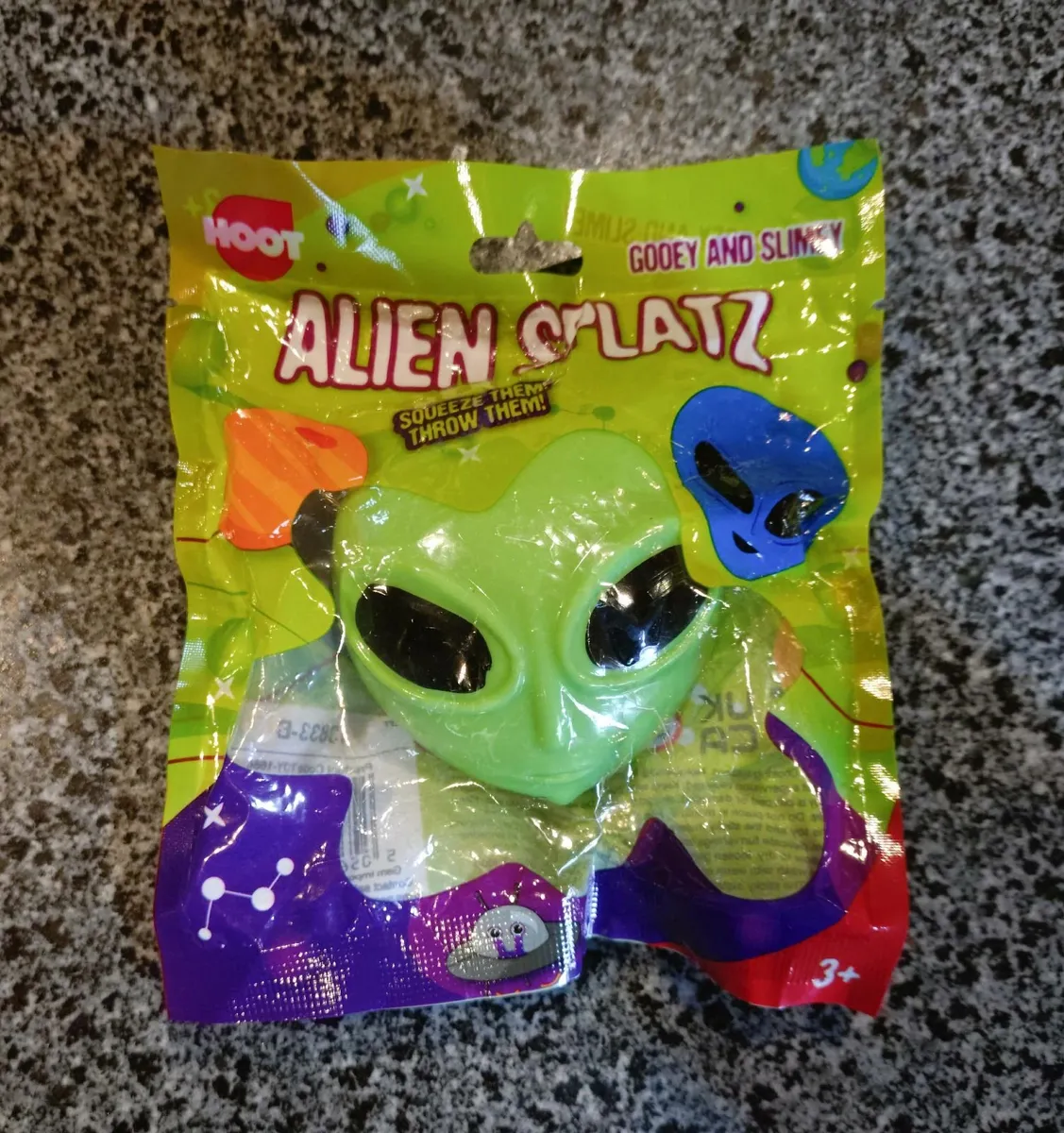 ALIEN SQUEEZE HEAD/ TOY (BRAND NEW). - Image 1