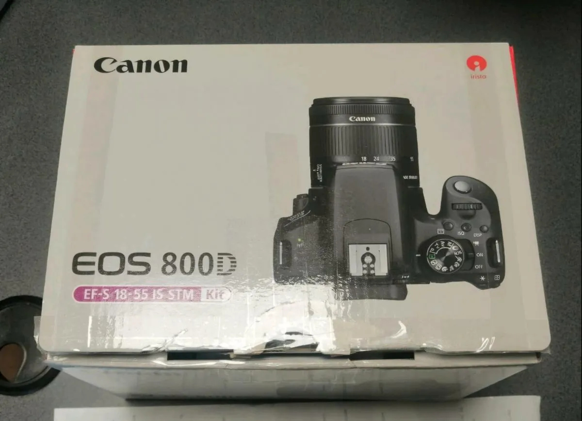 Canon Eos 800d With EF-S 18-55mm Is Stm - Image 1