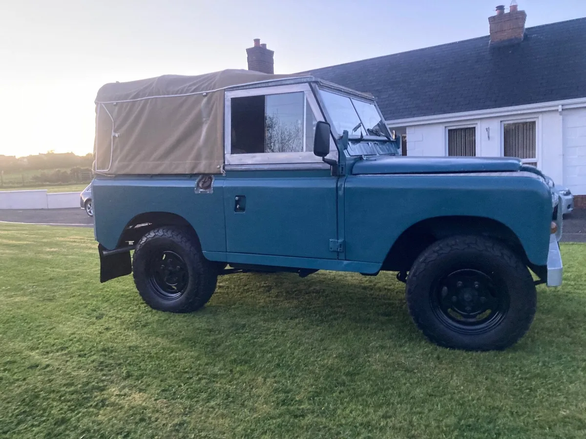 Land Rover Defender 1976 - Image 3
