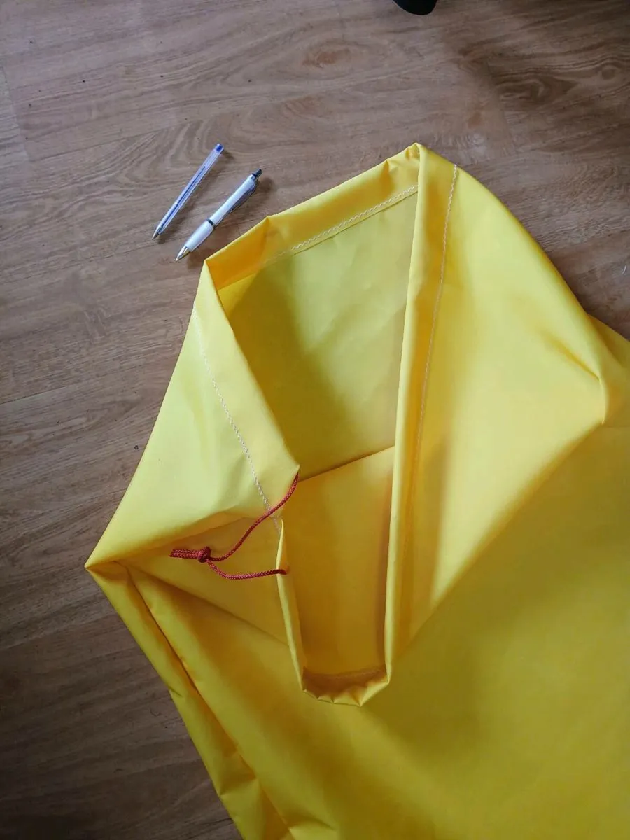 SALE: New Sailbag, waterproof bag for Sails,size L - Image 1