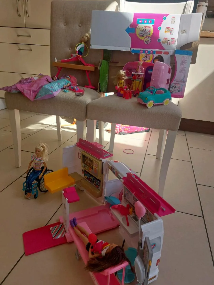 Barbie bundle Inc dolls & accessories - Image 2