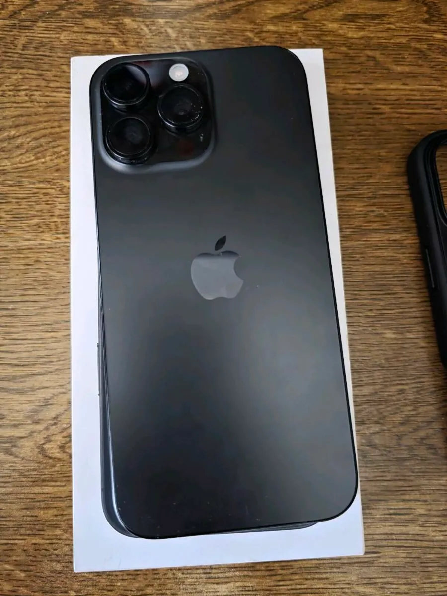 iPhone 16 Pro Max 256gb - Image 2