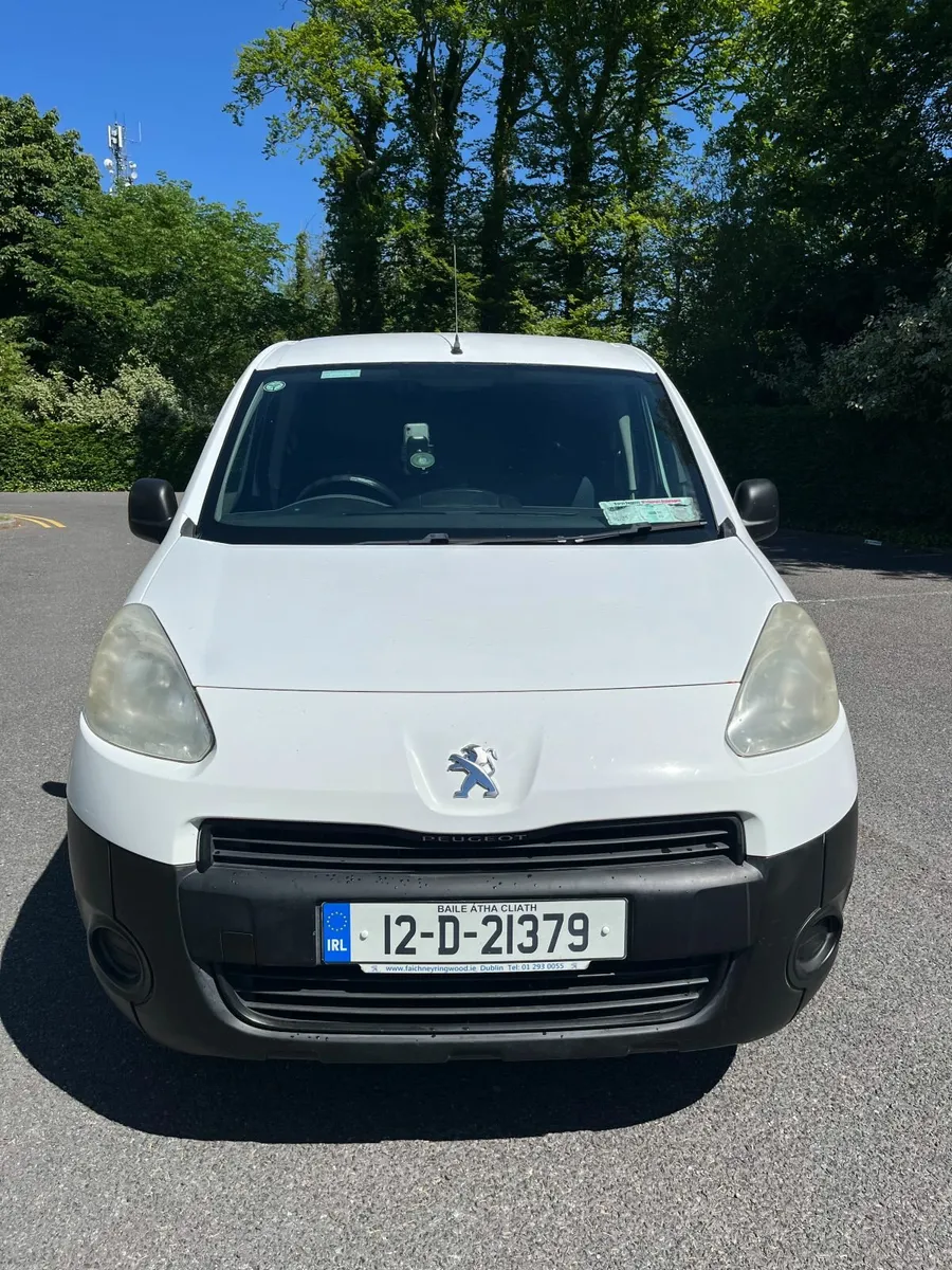 Peugeot Partner 2012 (Office Van) - Image 4