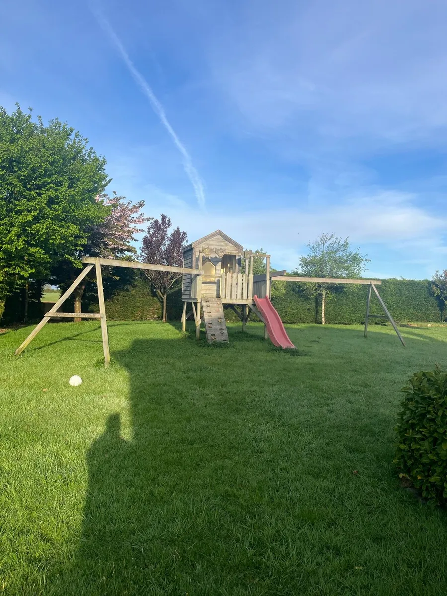 Playhouse - Image 2