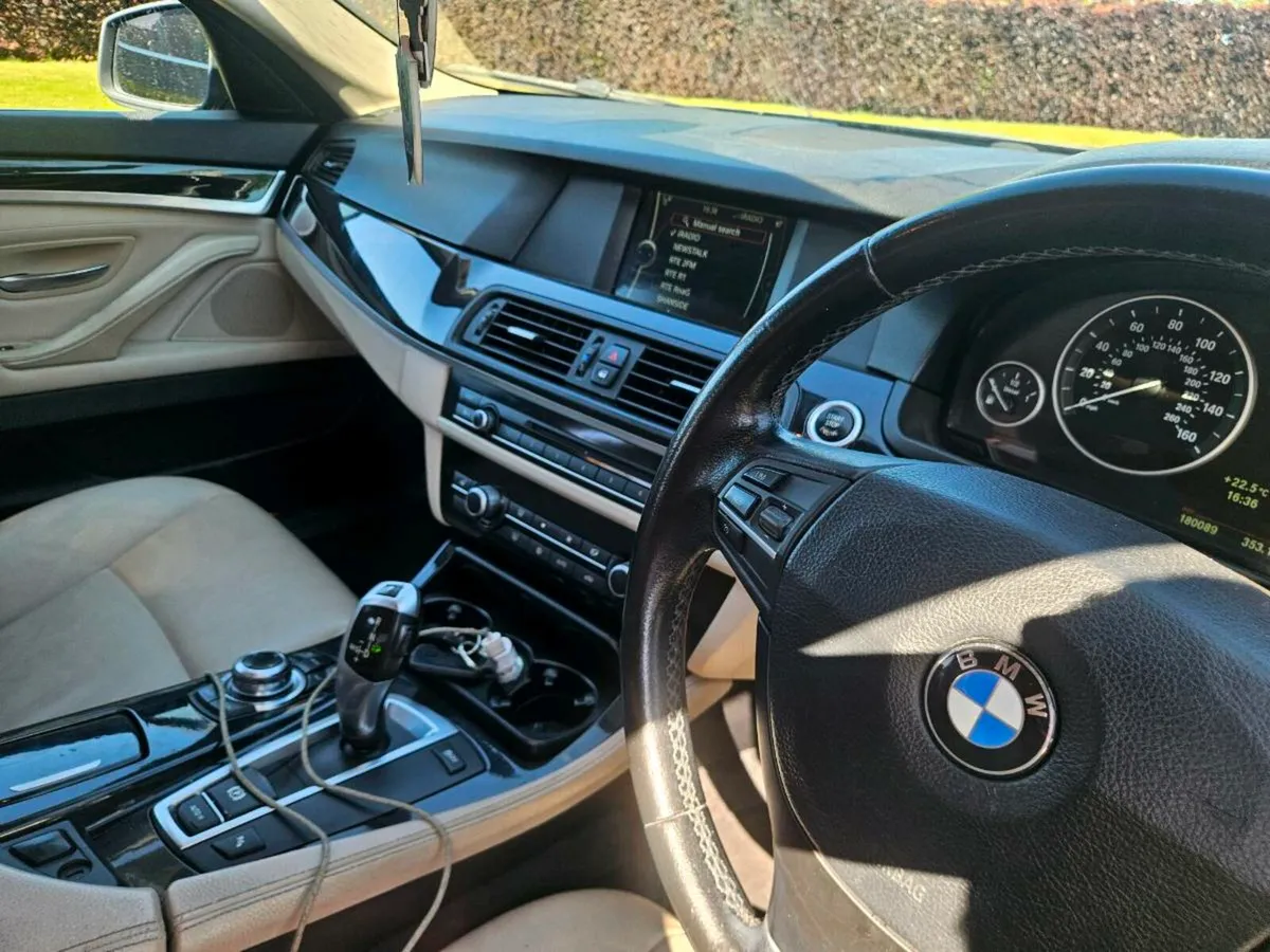 11 BMW 520D AUTOMATIC WITH TAX AND TEST - Image 3