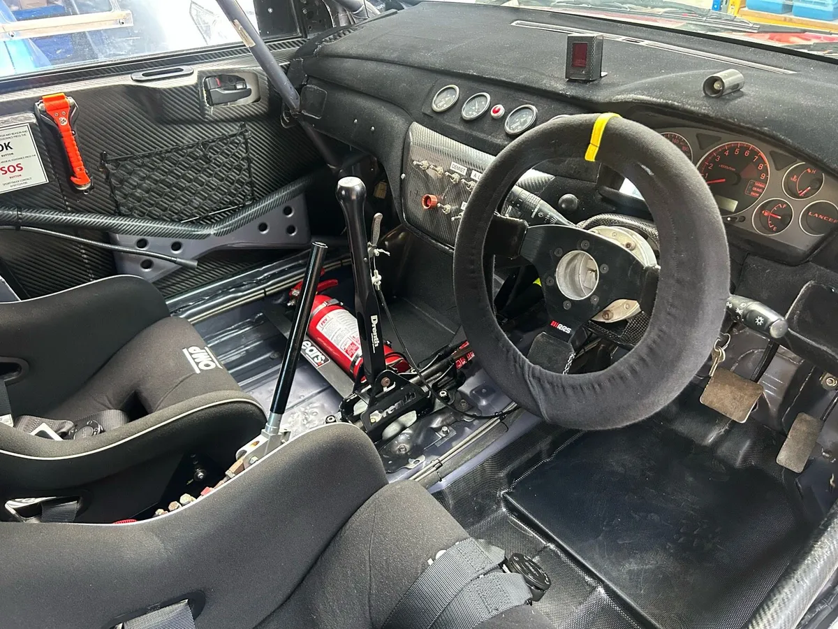 Grp A Mitsubishi Evo IX - Image 3