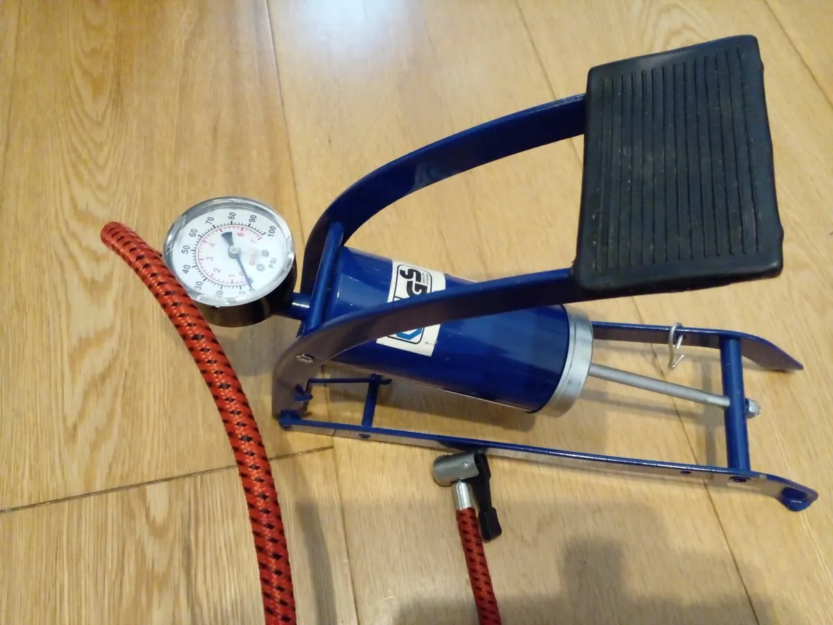 Foot pump - Image 3