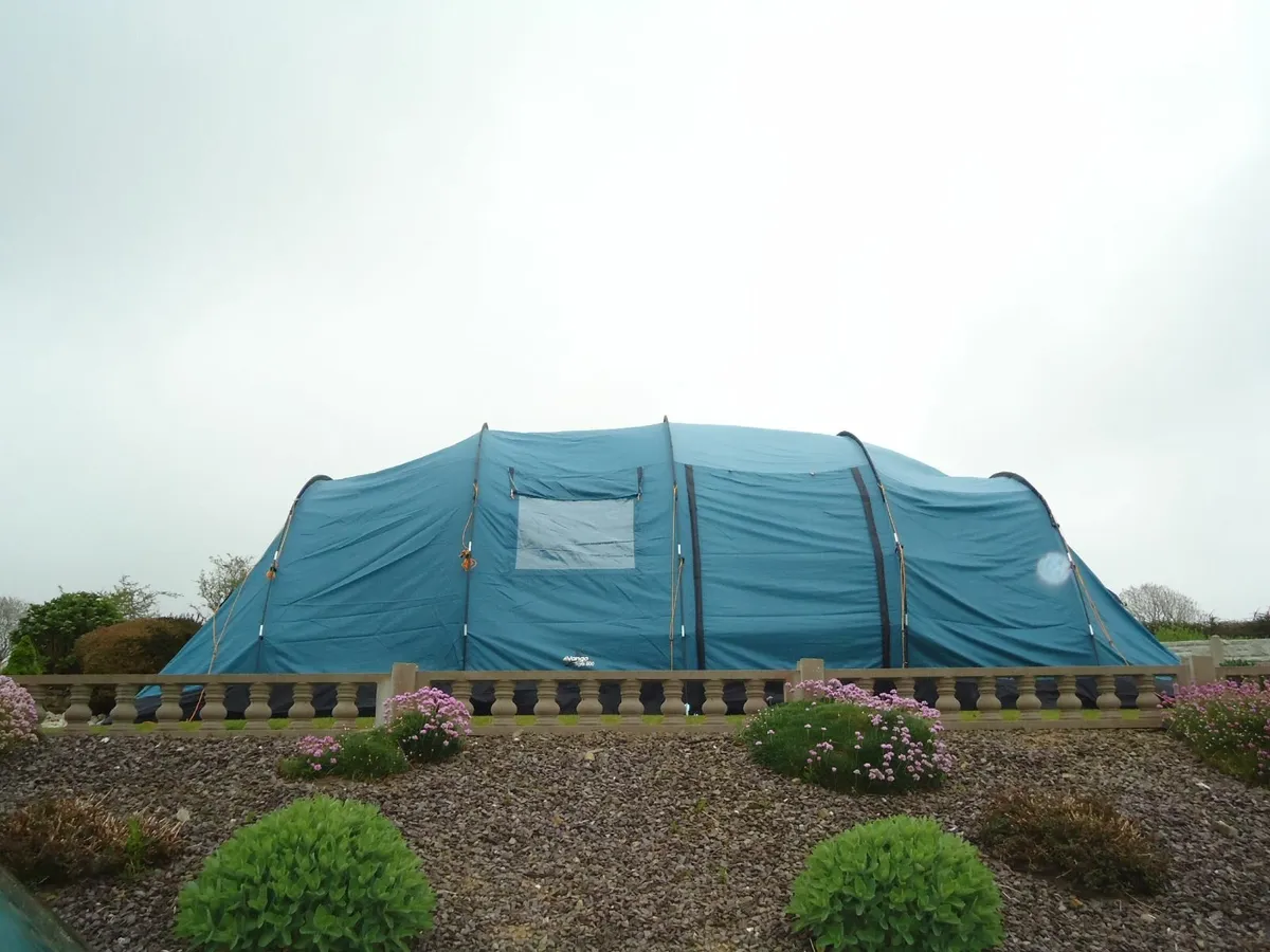 Tent - Image 1