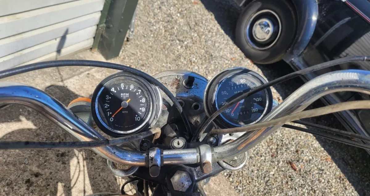 Vintage Motorbike - Image 3