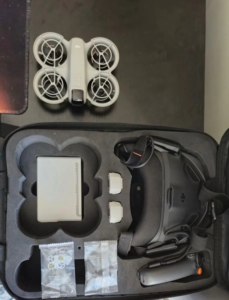 DJI Neo fly more combo + accessories - Image 3