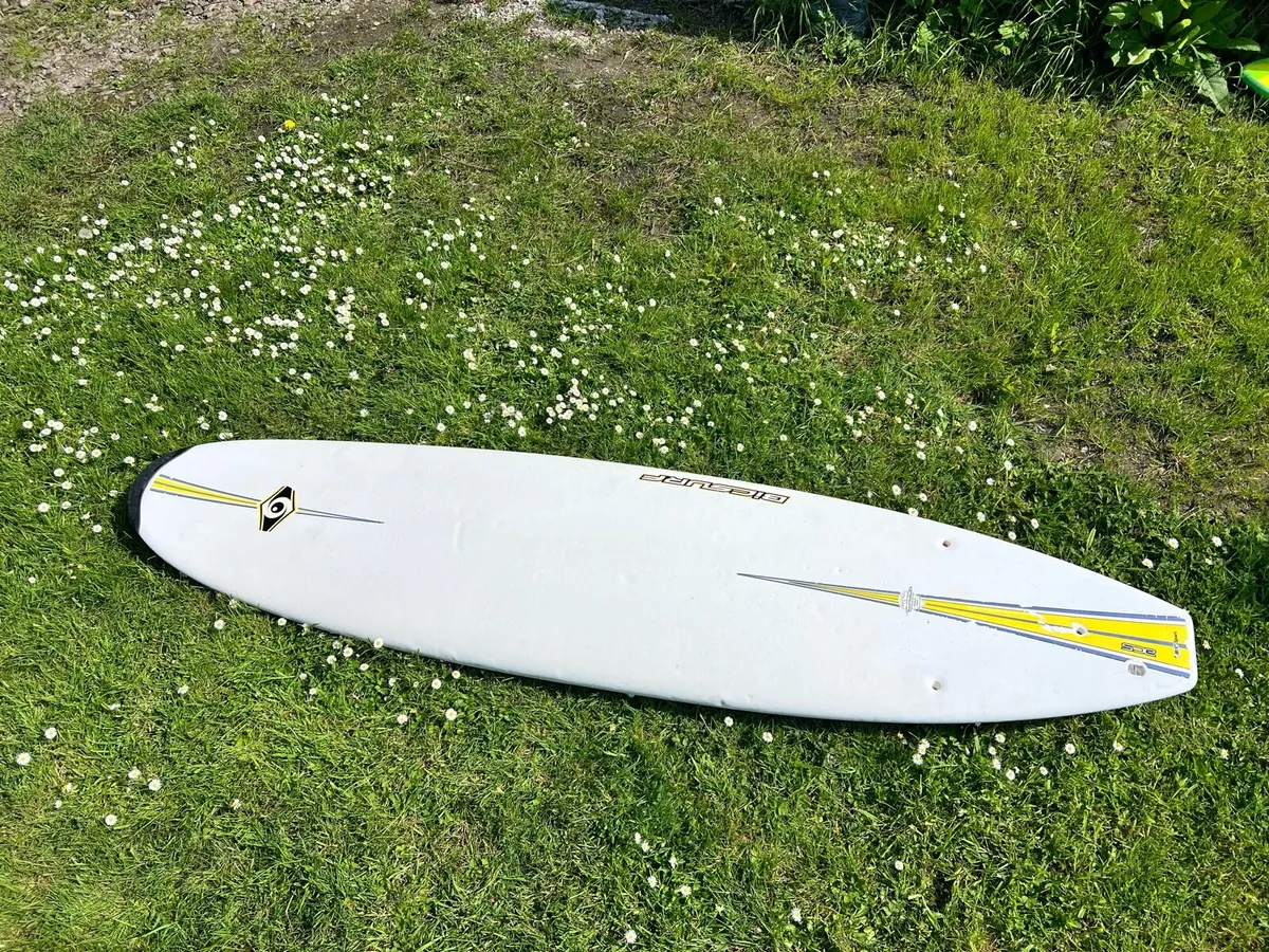 Bic Surfobard - great starter board with Fins - Image 2