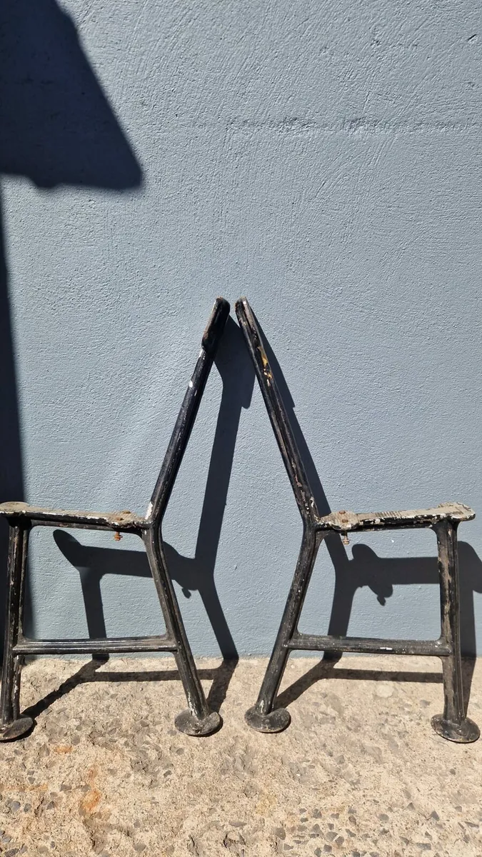 Heavy old summerset ends - Image 2