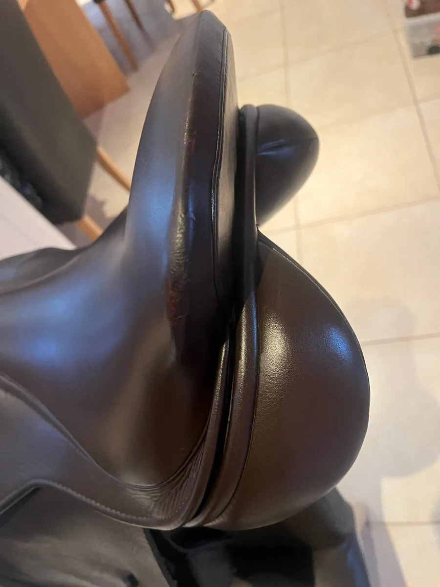 Brown Goodwin 17’’ Saddle - Image 2