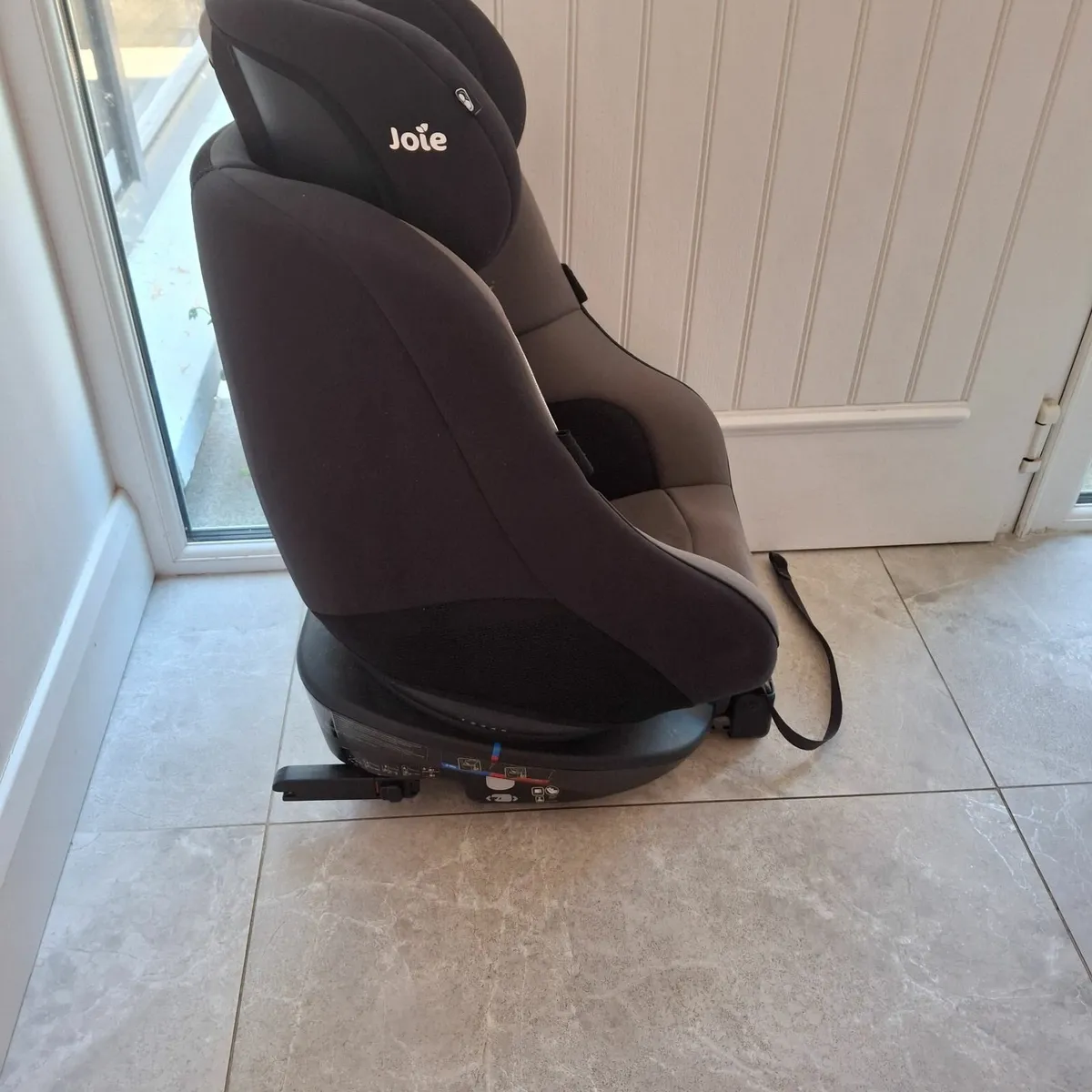 Child car seat - Image 3