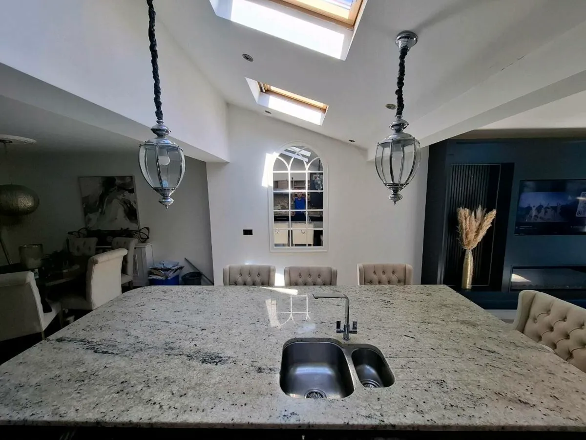 Marble island top - Image 1