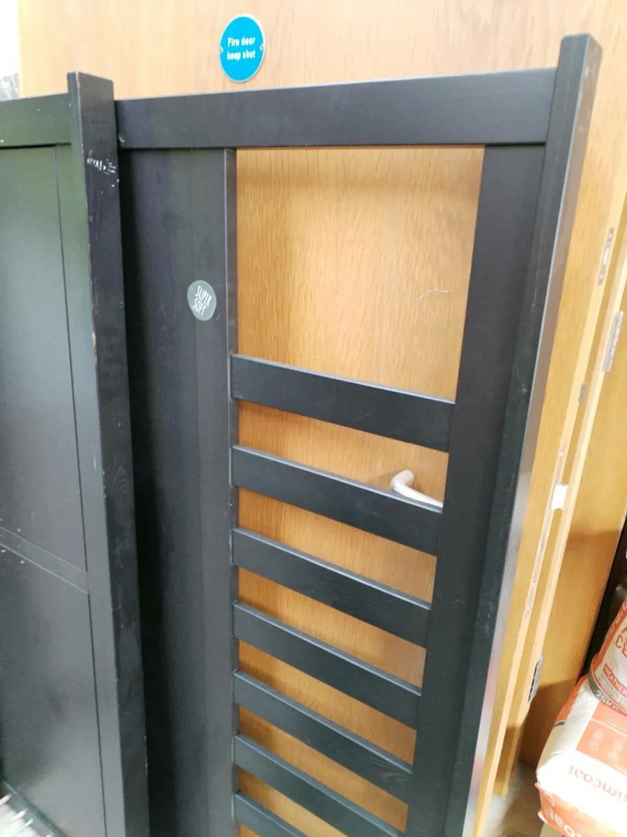 Bed frame - Image 2