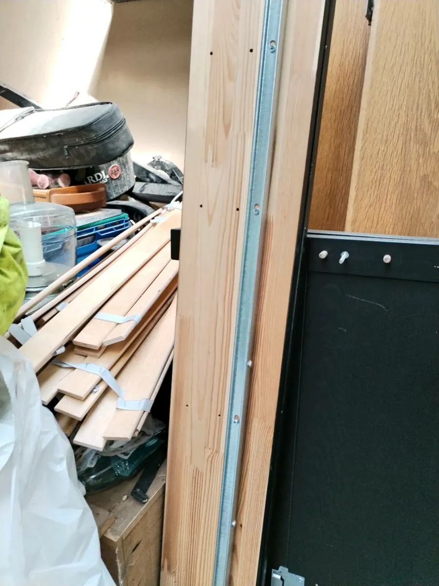 Bed frame - Image 4