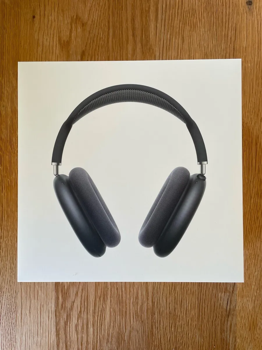 Apple AirPods Max - Image 1