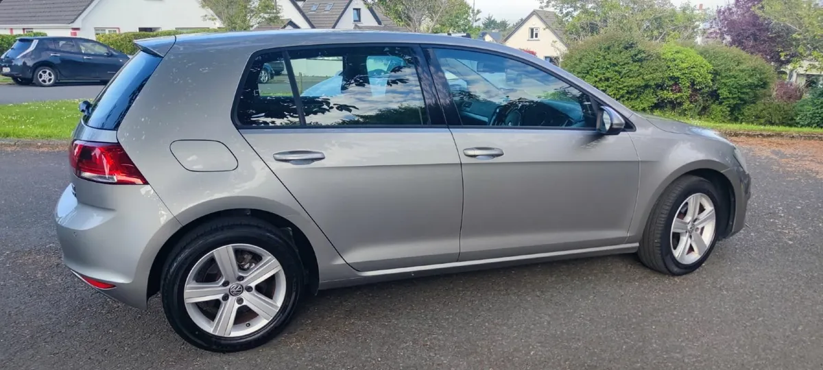 1.6 Diesel Volkswagen Golf 2014 (highest spec) - Image 1