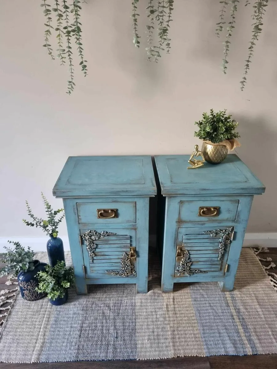 Bedside lockers - Image 3