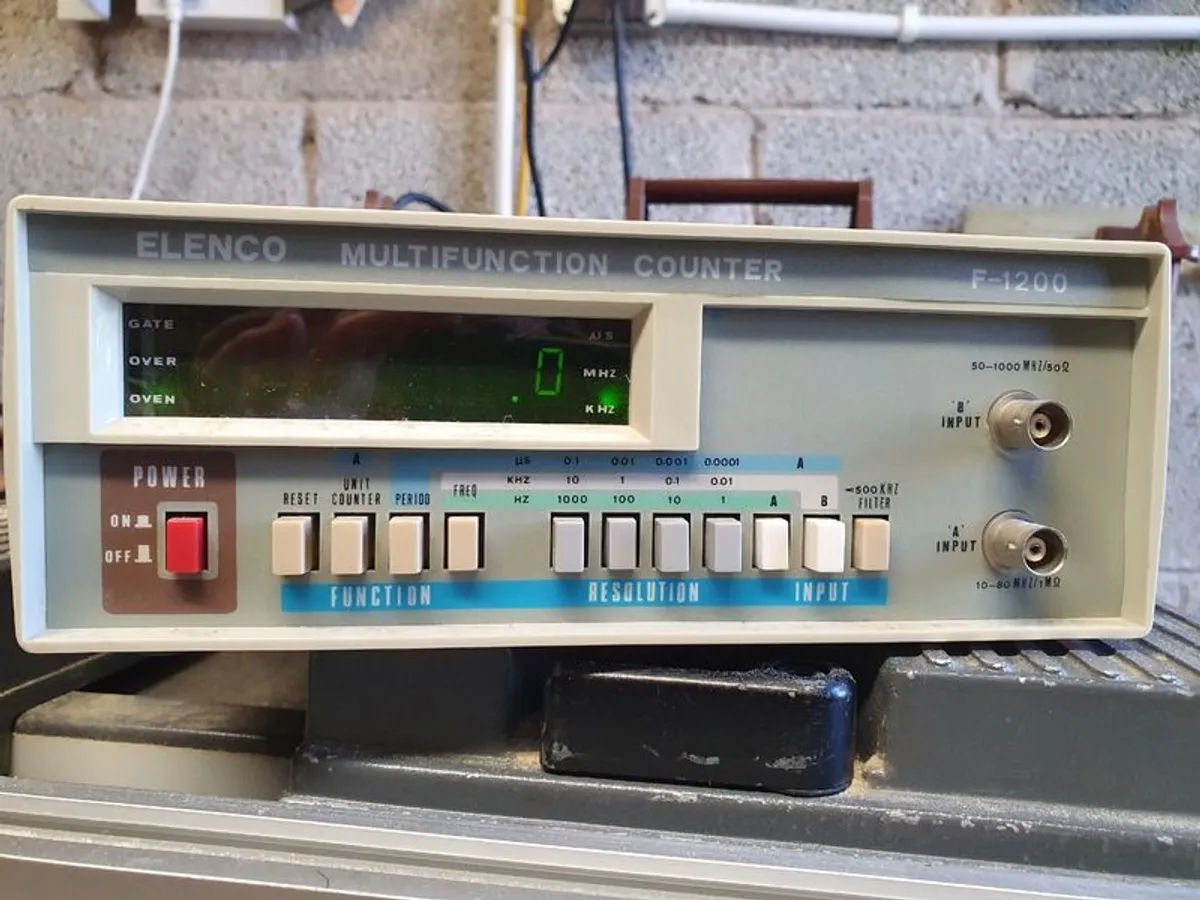 Radio\Electronic Test Equipment - Image 3