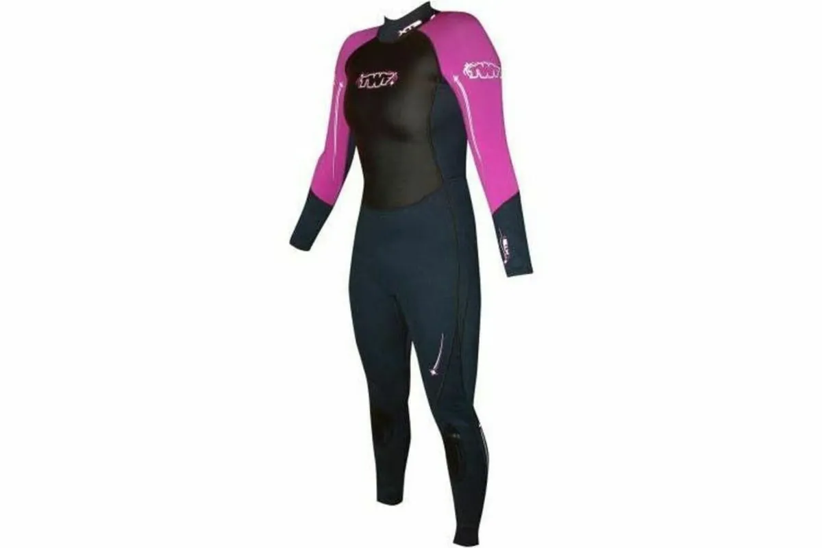 SALE: New unused 3mm Ladies Wetsuits, sizes 10, 14 - Image 1