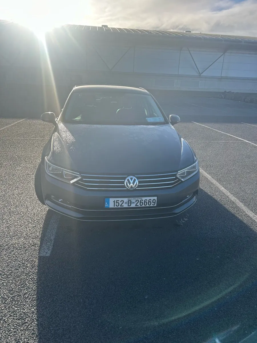 Volkswagen Passat automatic - Image 3