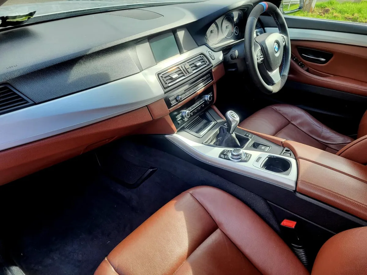 BMW 520D MANUAL - Image 4