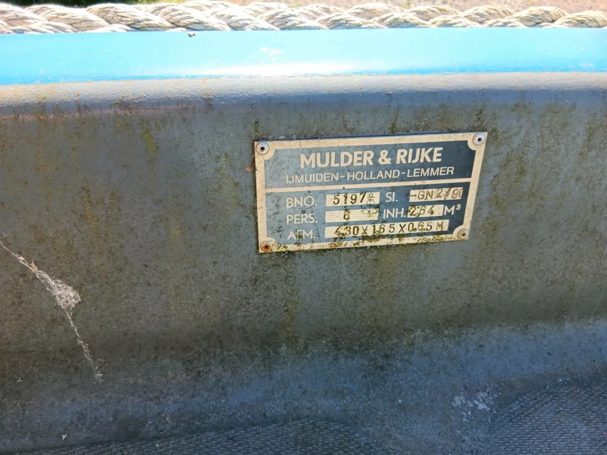 Fishing boat - Image 1