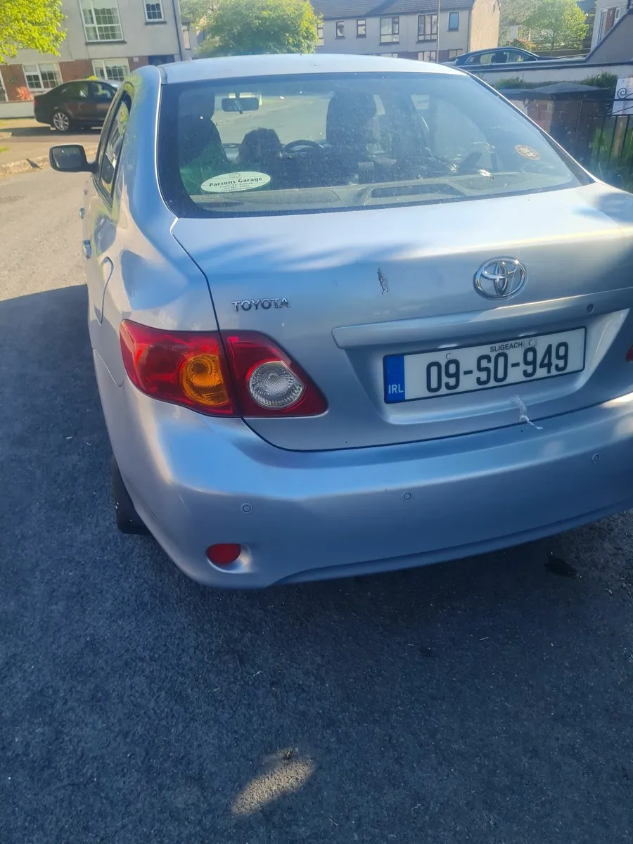 Toyota Corolla 2009 - Image 4