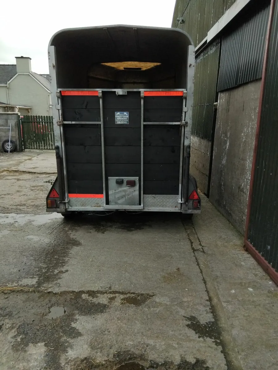 Ivor Williams double horsebox - Image 4