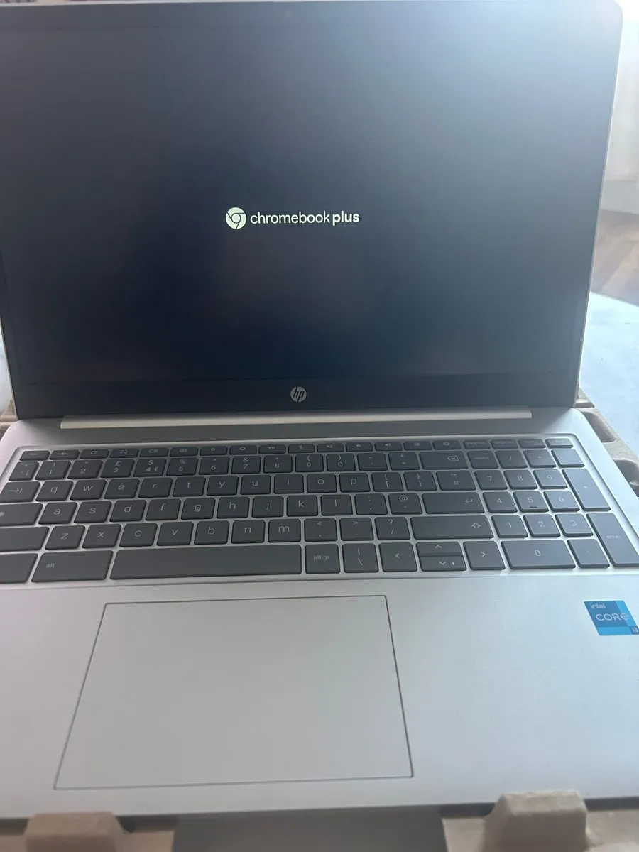 New HP LAPTOP - Image 1