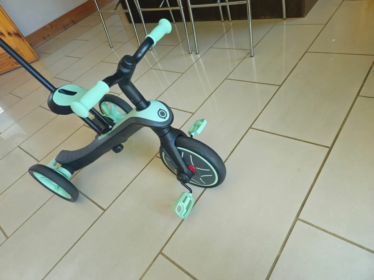 Kids bike - Image 3