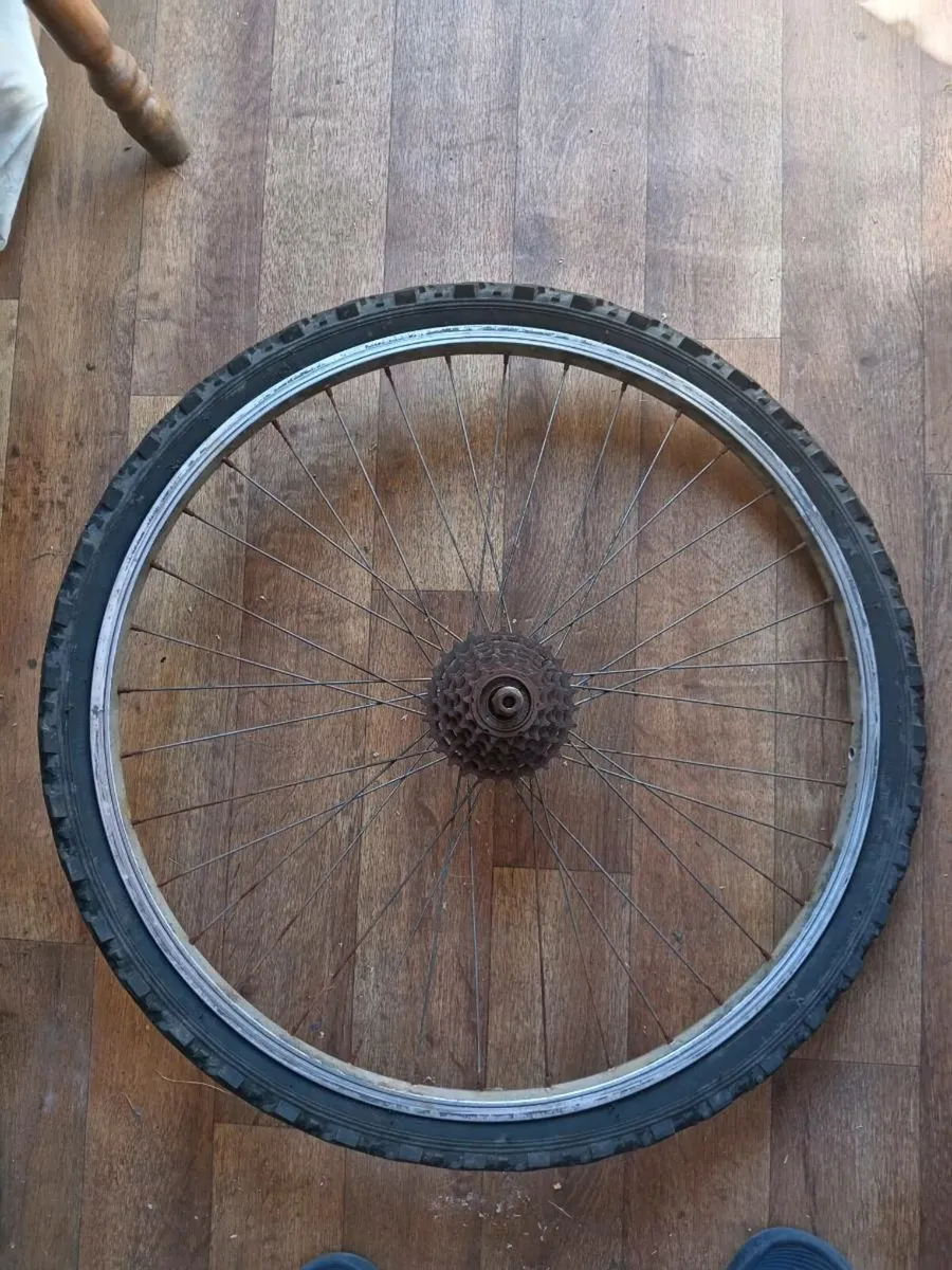 Front and rear 26" wheels - Image 1