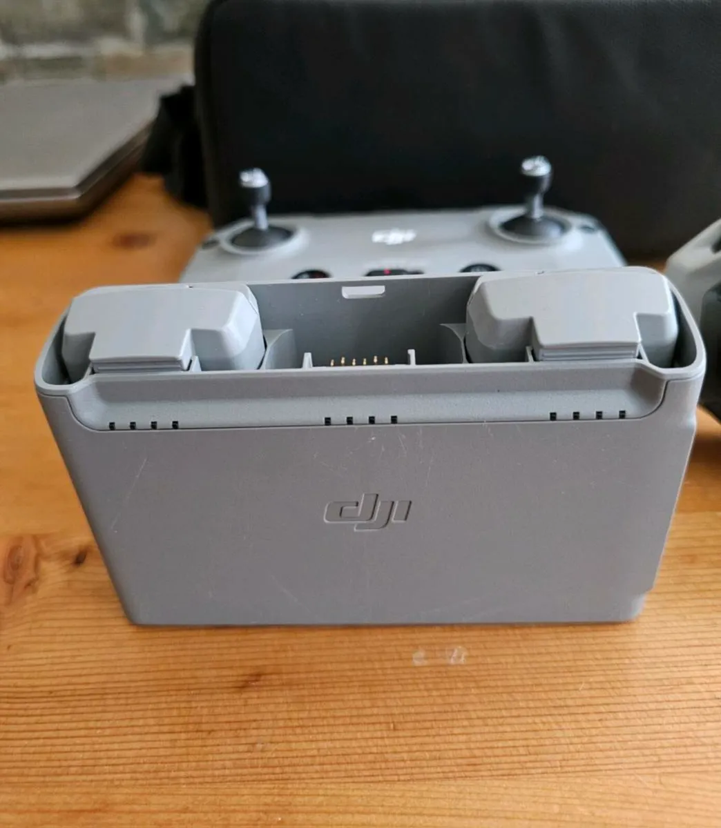 DJI Mini 2 Fly More Combo - Image 1