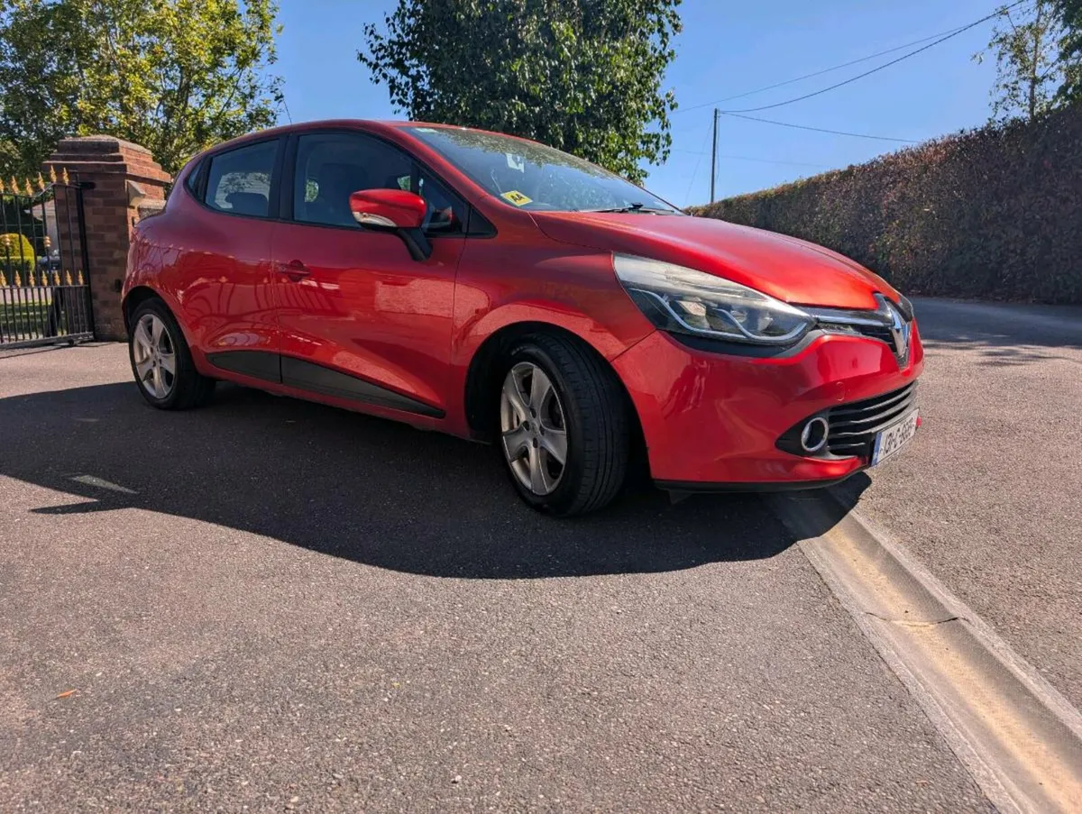 Renault Clio tce €4750 - Image 2