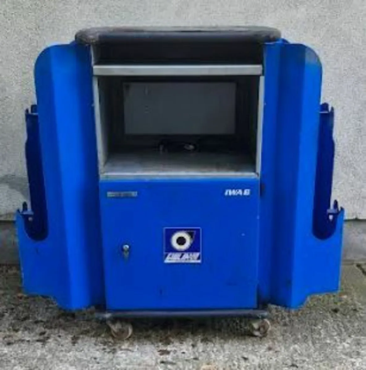 Diagnostic trolly - Image 1