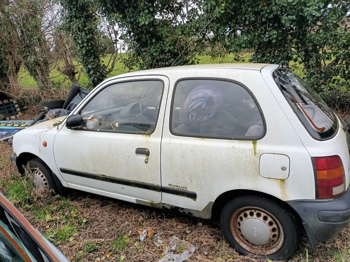 Job lot of 5 x  K11 Nissan Micras - Image 2
